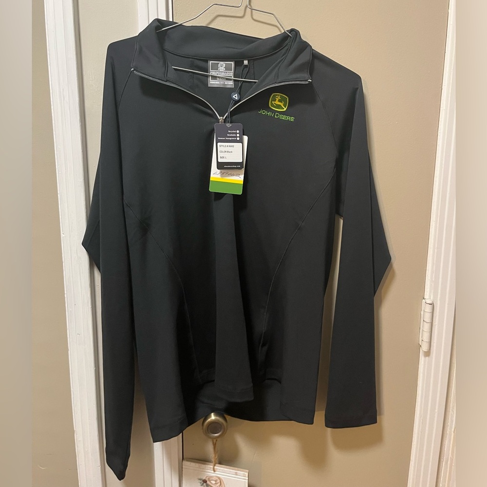John Deere Black Performance Pullover NWT - image 1